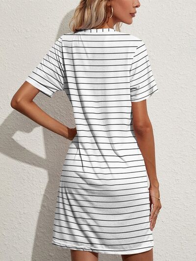 Preorder Pocketed Striped Round Neck Short Sleeve Dress